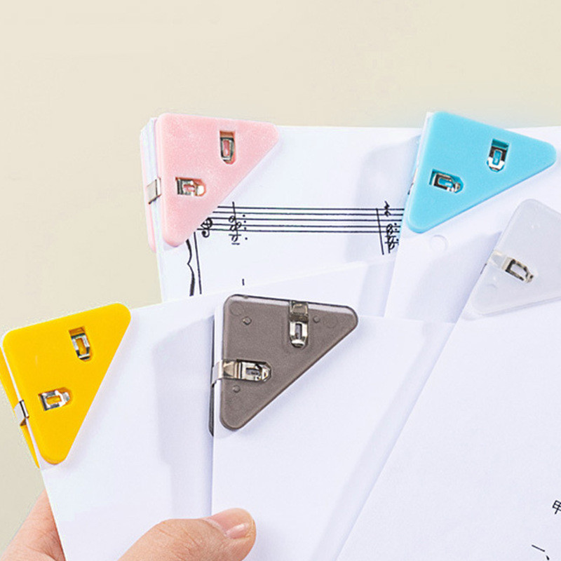 

MMD Paper Clip Segitiga Warna-Warni Klip Sudut Penjepit Buku Akrilik Penjepit Kertas Binder Plastik Clips Book & Paper Corner Perlengkapan Kantor Sekolah t