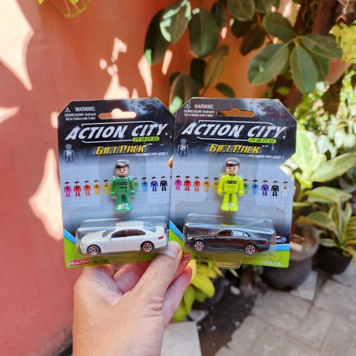 Mercedes Benz E 55 AMG & BMW 7 Series Realtoy set 2 Pcs Realtoy Action City Miniatur Mainan Diecast