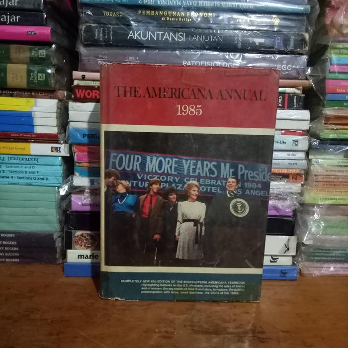 Ori HC Import Buku The Americana Annual 1985 Encyclopedia Americana