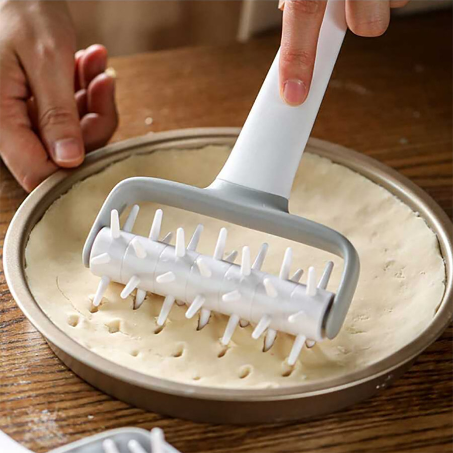 

1PC pizza punch PP pizza dough roller needle Punch Baking bread dough hob Exhaust bread punch Cookie punch Baking tools