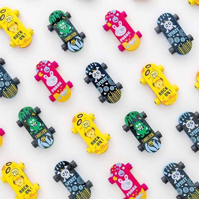 

Penghapus Pensil Sekolah Karakter Skateboard 907