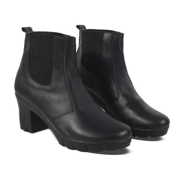 Promo Hertz - Sepatu Boots Wanita V 3371 Heels Wanita Trendi Berkualitas Warna Hitam