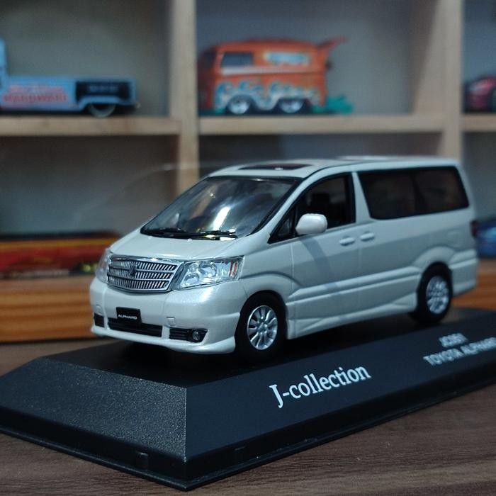 Diecast miniatur toyota alphard old skala 1:43 Jcollection pearl white