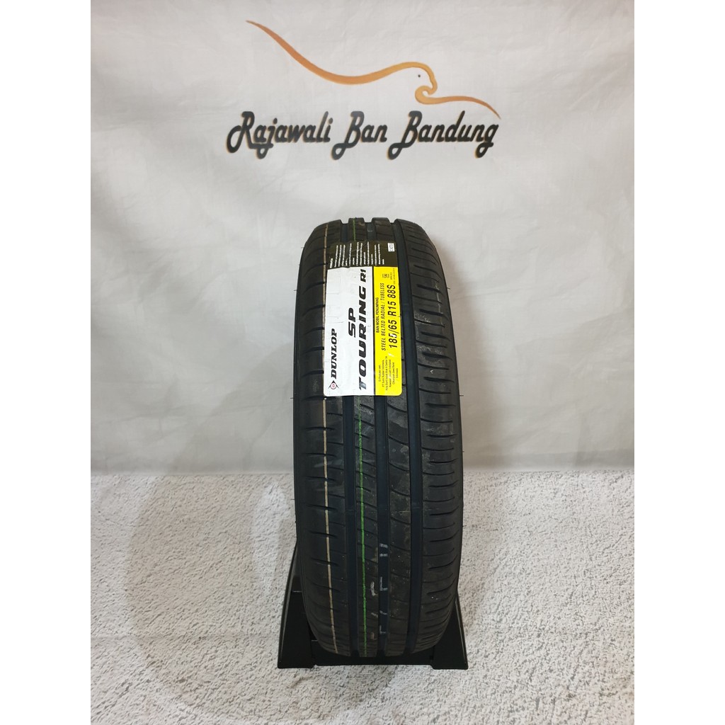 Ban Mobil Dunlop 185/65 R15 SP Touring R1