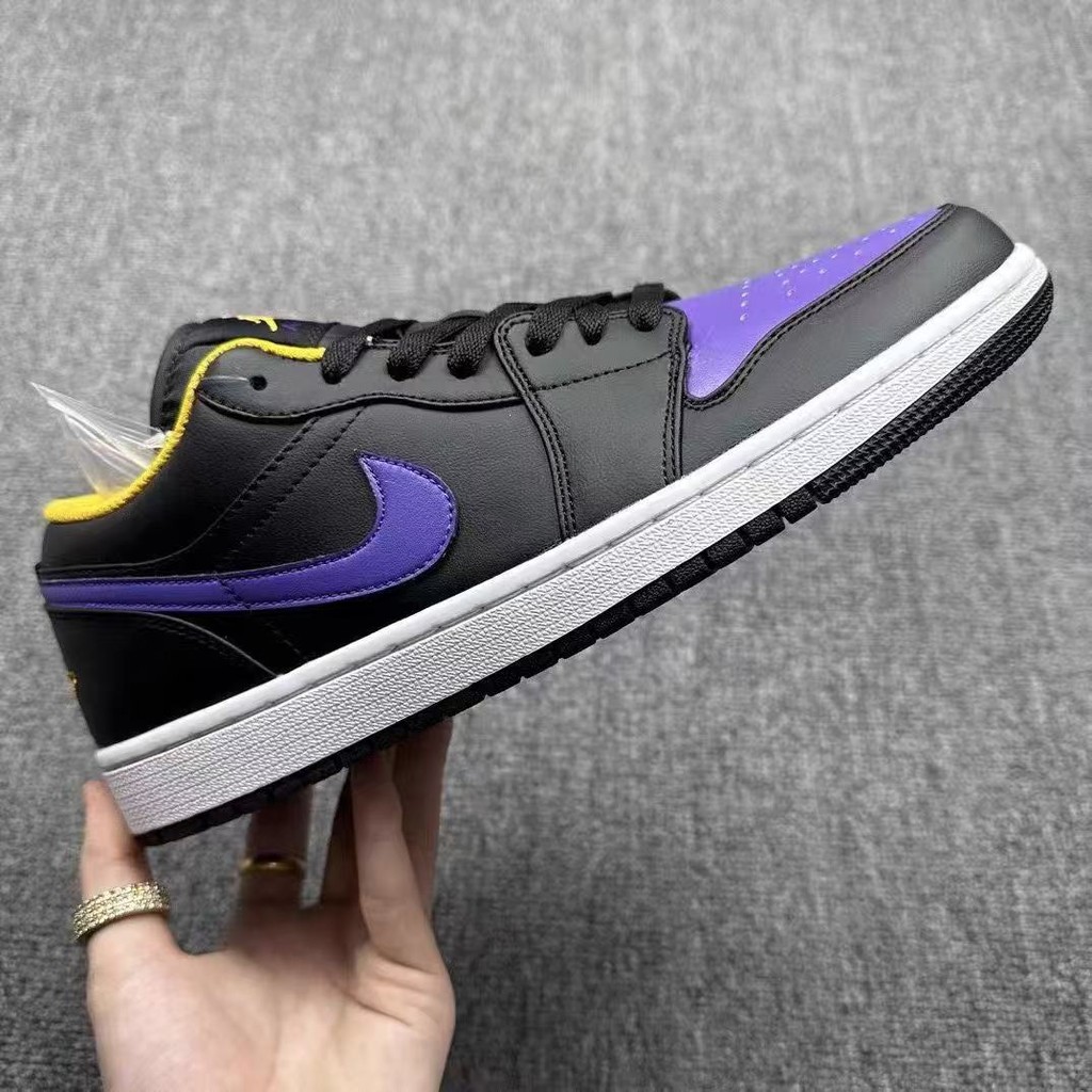 Asli & Ready Air Jordan 1 Low Dark Concord