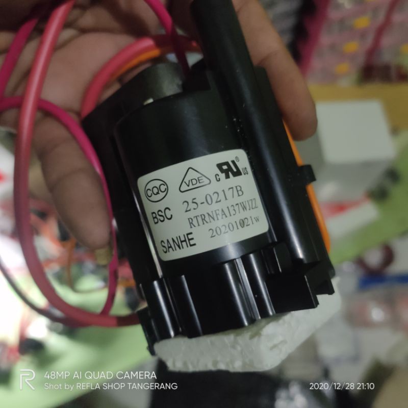 flyback TV SHARP ALEXANDER  FBT BSC25 - 0217B / RTRNFA 137 WJZZ ORIGINAL