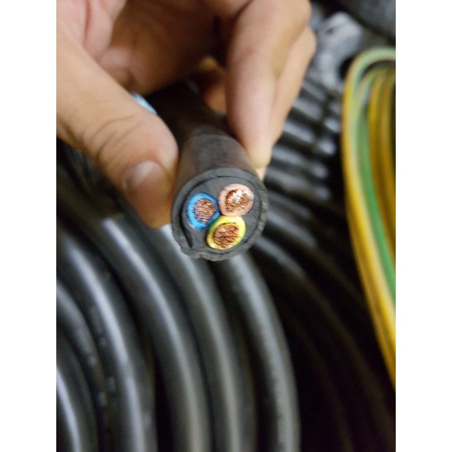 Kabel Listrik Serabut NYYHY 3x16 mm 4 Besar Potongan