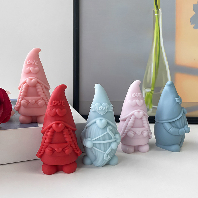 

3D Dwarf Candle Silicone Mold DIY Handmade Soap Aroma Plaster Ornament Mould Love Gnomes Wedding Decor Molds