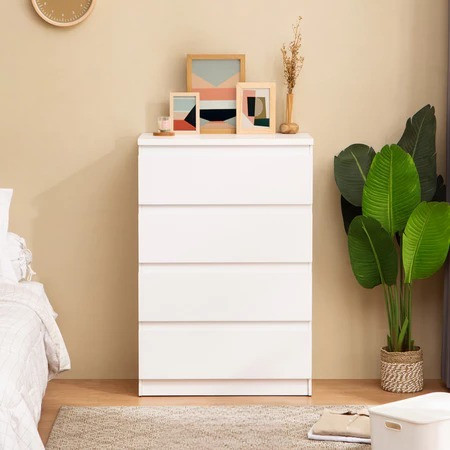 Lemari / Lemari Pakaian / Lemari Baju / Lemari Baju minimalis / Lemari Kayu