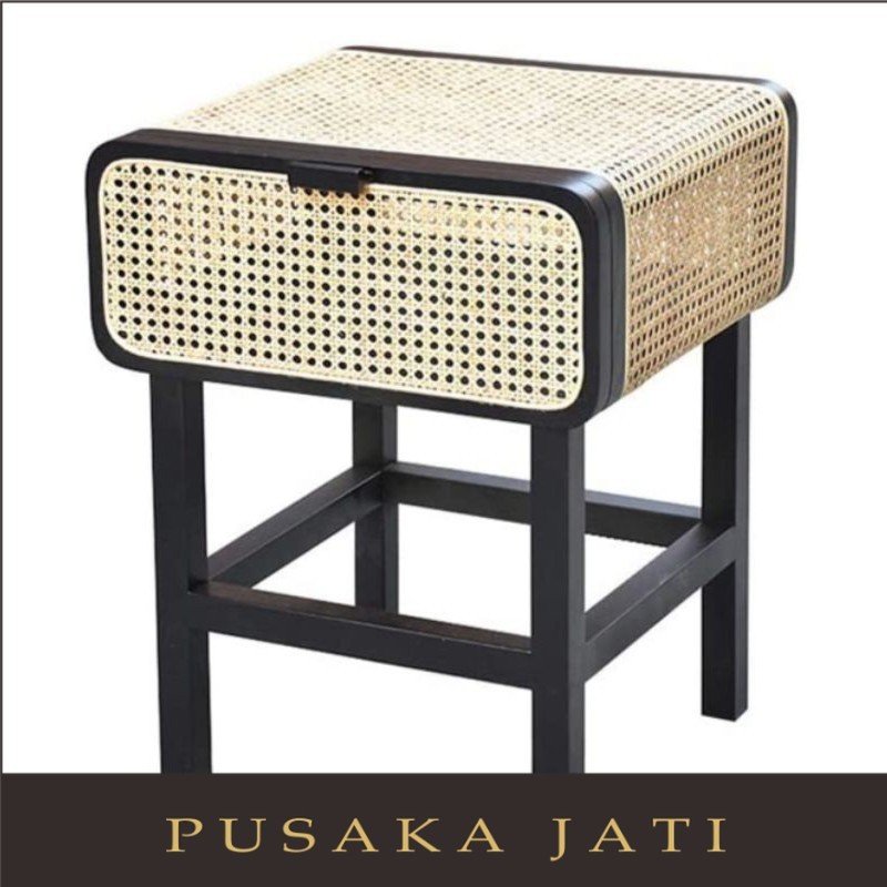 Nakas rotan/ nakas retro/ nakas antik/ nakas kekinian/ rotan cantik / lemari rotan pusaka jati