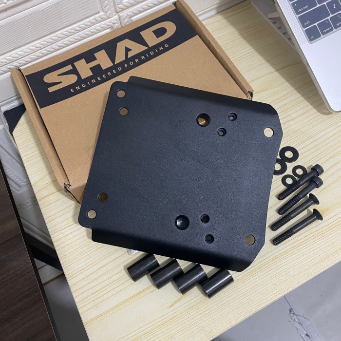 BRACKET BOX PCX 150 SHAD BRACKET BOX PCX 160 BREKET BOX SHAD PCX