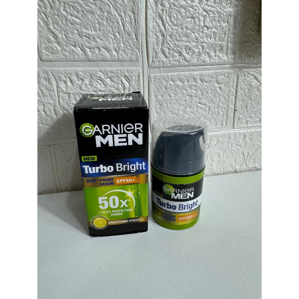 Garnier Men Turbo Bright Spotproof Serum SPF50+ 40 ML