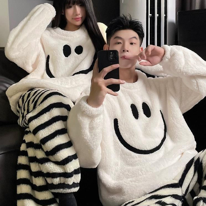 Smile Fluffy Flannel Couples Pajamas Set Women Christmas PJ Warm Furry Homewear Y2K White Sleepwear 