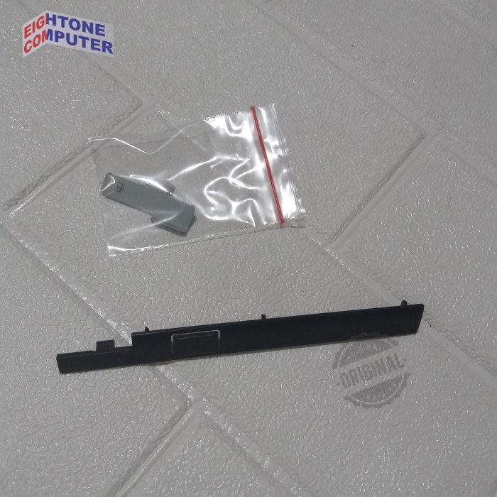 Tutup ODD DVD DVD-ROM Fujitsu Lifebook A573 /G FMVA03008