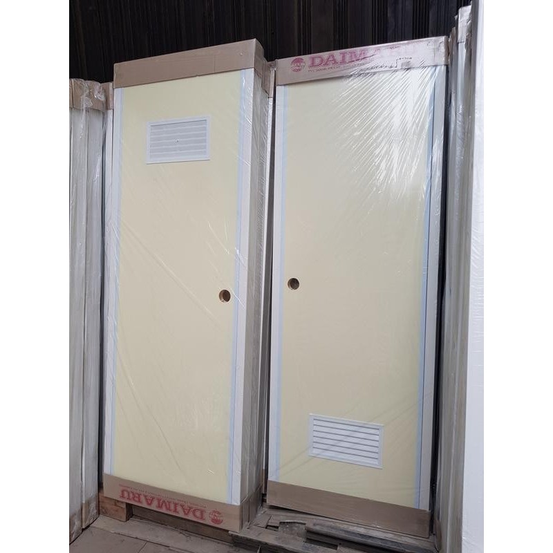 Pintu PVC Kuning Merek DAIMARU Untuk Kamar Mandi / WC