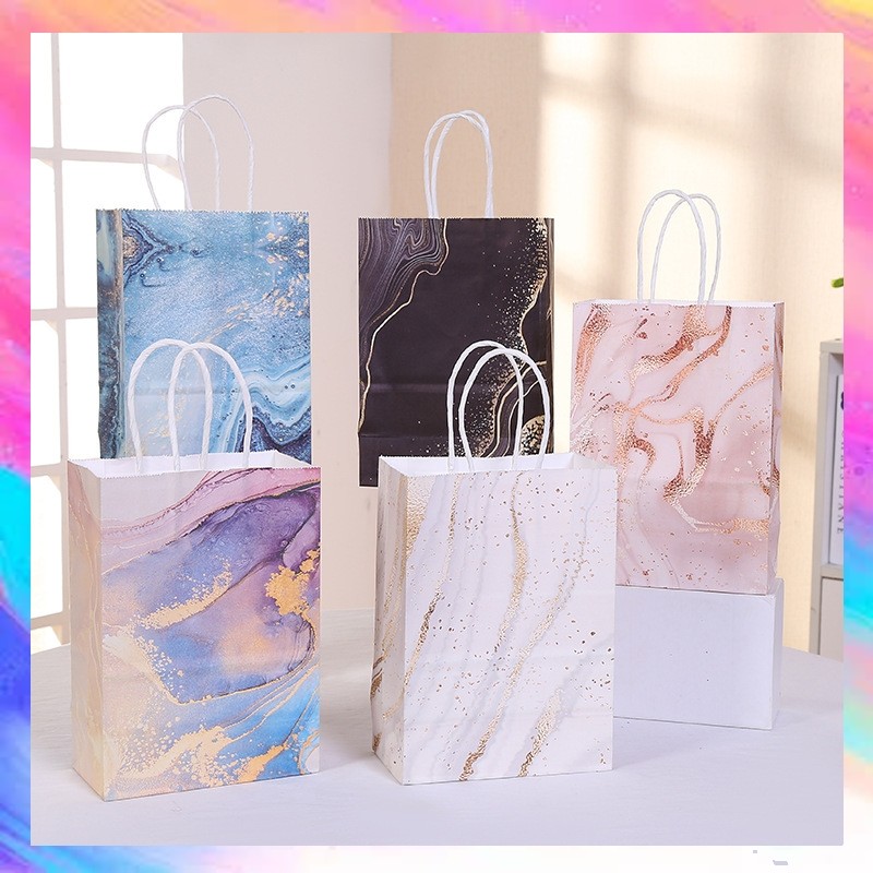 

Paper Bag Gift Cute / Paperbag Hadiah Abstract Abstrak (15 x 8 x 21Cm) - GF0590