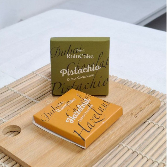 

Bogor Raincake - Bundling 2pcs Dubai Pistachio Chocolate & Hazelnut Reguler 47gr