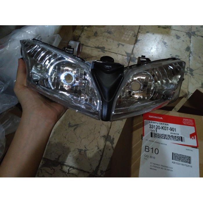 LAMPU DEPAN BLADE NEW CARBURATOR 33120-K07-901