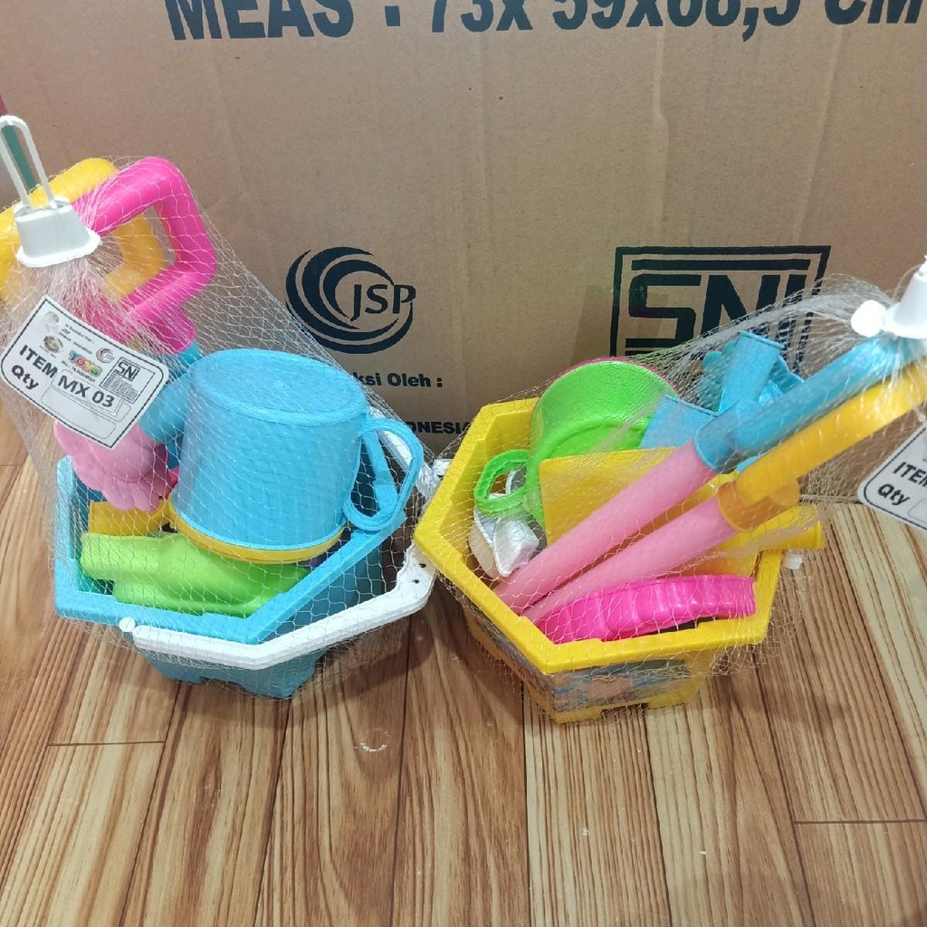 MAINAN ANAK SET SKOP PASIR BASAH (ADGA)