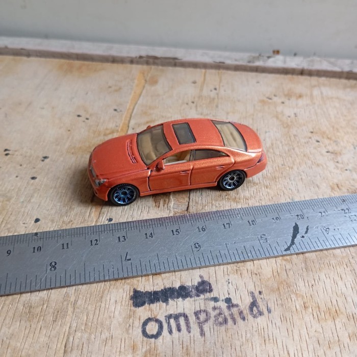 MAINAN diecast matchbox mercedes benz cls 500