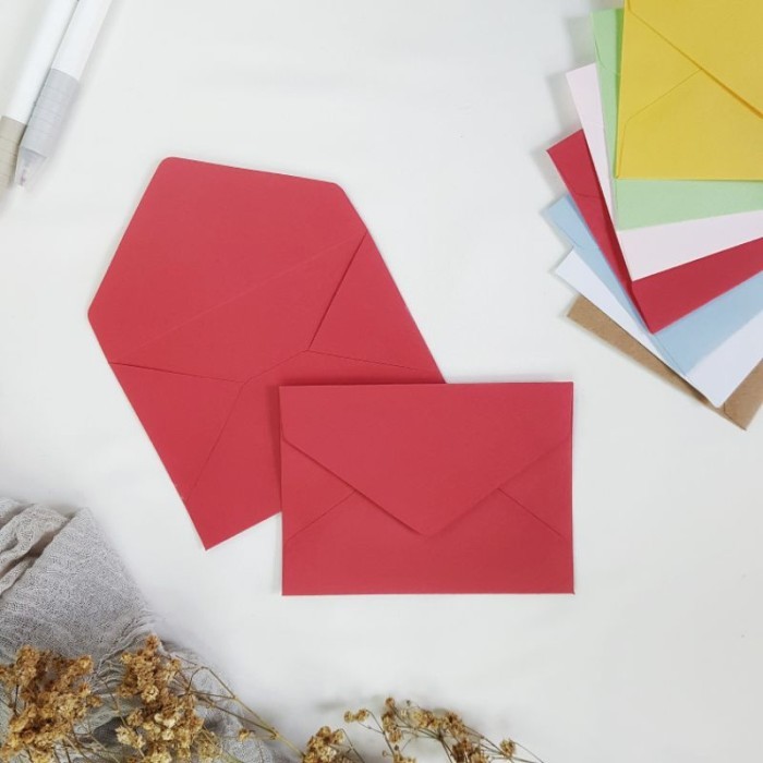 

Isi 100 Amplop A7 Ukuran 8x11cm - Merah