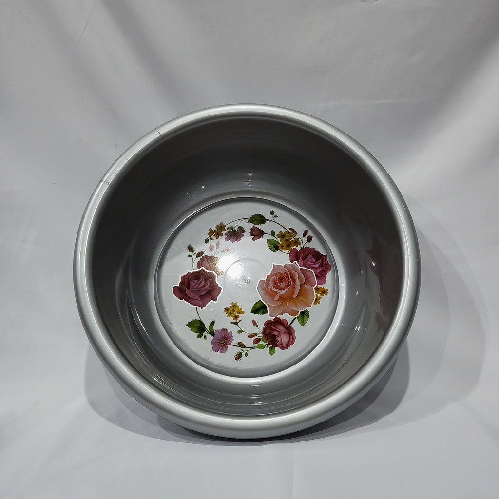 SANERI - BASKOM PLASTIK AIR 702 PUTIH METALIK MOTIF BUNGA