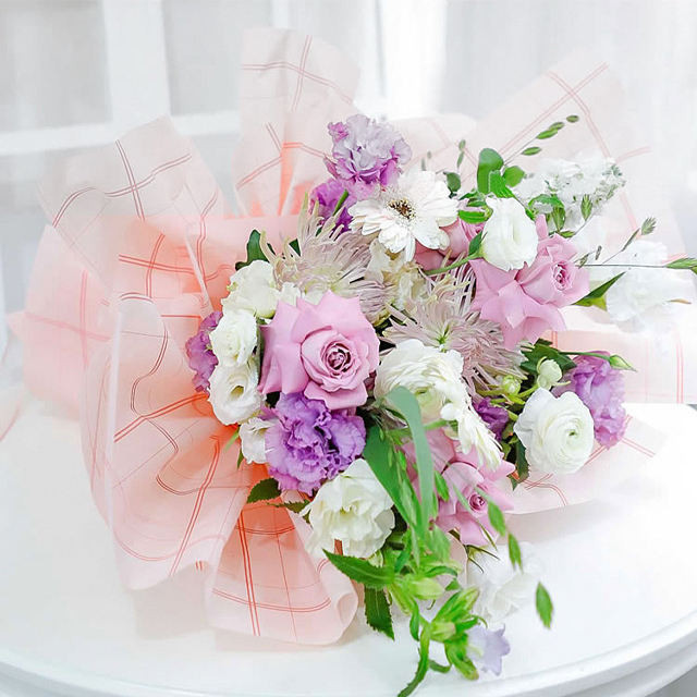 

Kertas Buket Bunga Cellophane Flower Wrappping Paper Buket Bouquet Bouquet KB094