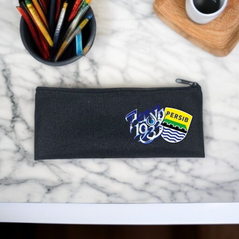 

Pouch Tempat Pensil Club Sepak Bola Persib Viking Bobotoh