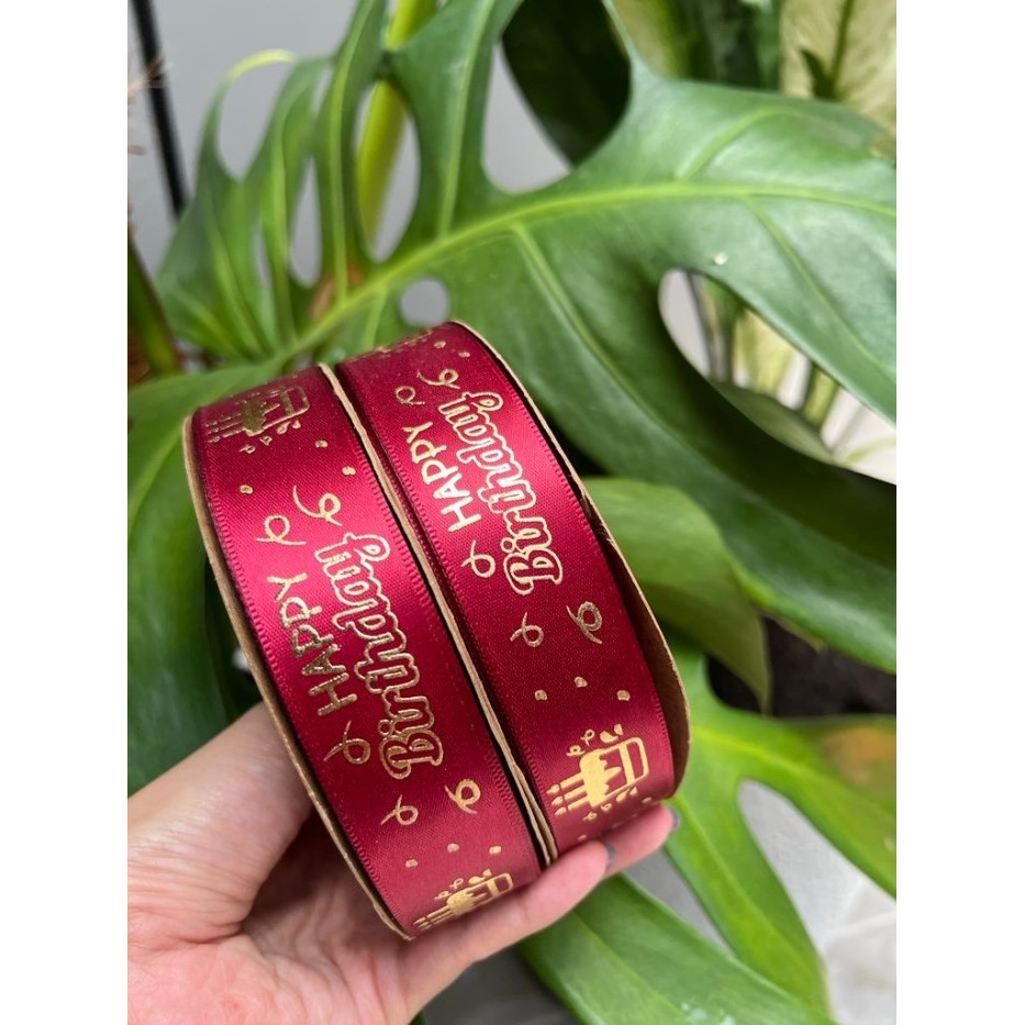 

Pita Satin Happy Birthday gambar Ulang Tahun Pita kado p:46m, L: 2.5cm - Maroon