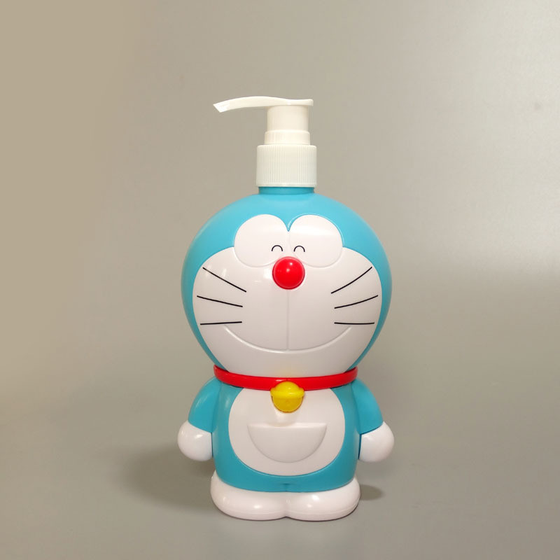 

MINISO 1Set Japanese Cartoon Anime Doraemon Jingle Cat Body Wash Empty Bottle Doll Model splay Cake Decorate Ornament Gifts