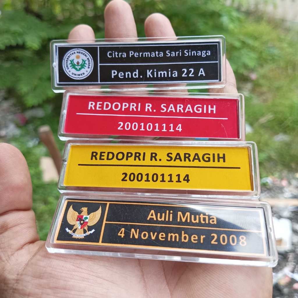 

Nametag Insert Paper | Bed Nama Custom Papan Nama Dada Akrilik Bening | Name Tag Peniti Insert Paper Lepas Pasang
