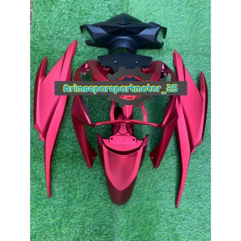 body halus Vario 125 old merah doff