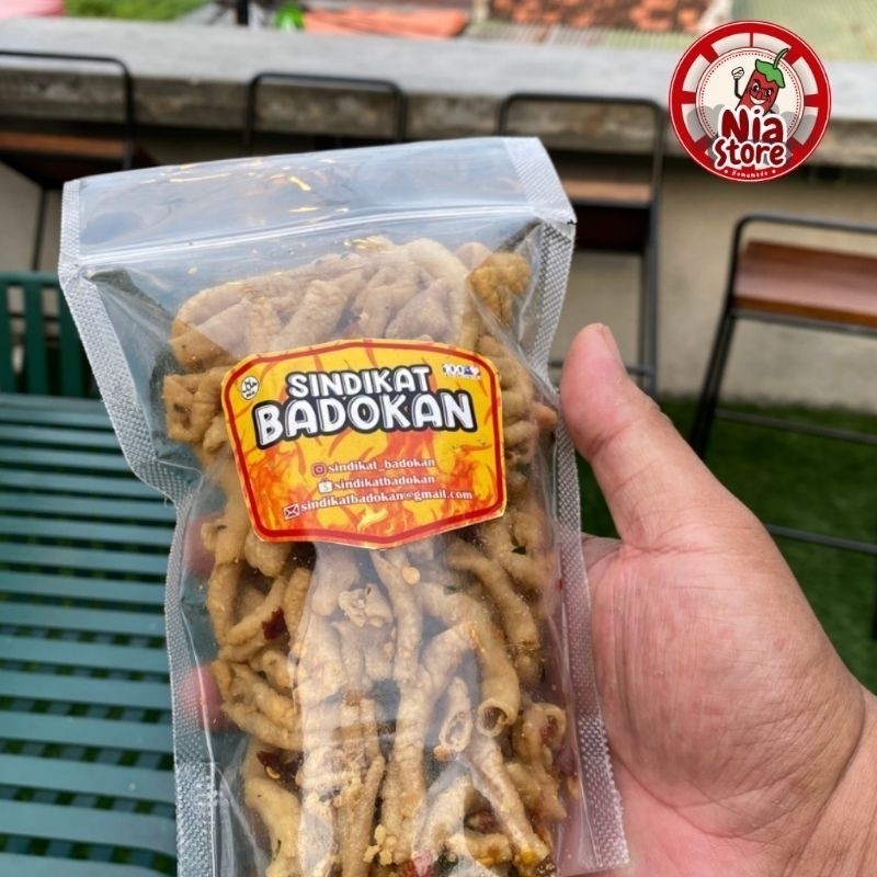 

keripik Usus nia store nia store keripik usus original dan pedas daun jeruk keripik usus daun jeruk usus crispy cod bayar di tempat
