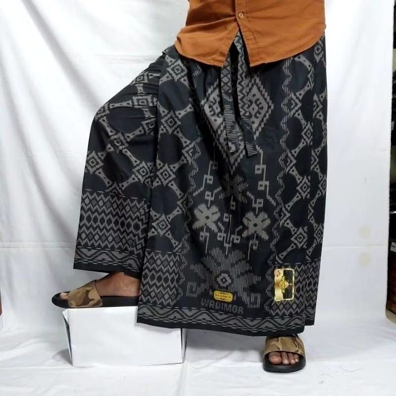 SARUNG CELANA WADIMOR DEWASA / CELANA SARUNG WADIMOR UKURAN DEWASA SARUNG CELANA WADIMOR