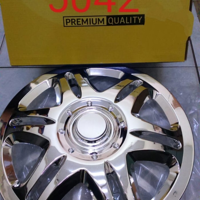 Cover Tutup Velg Mobil Chrome Ring 15 Rush Terios