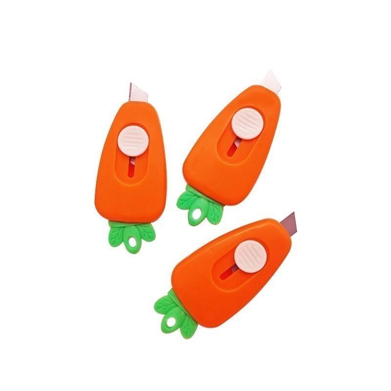 

Pisau Kecil Cutter Mini Karakter Wortel Cutter Travelling Portable ℂ& 790