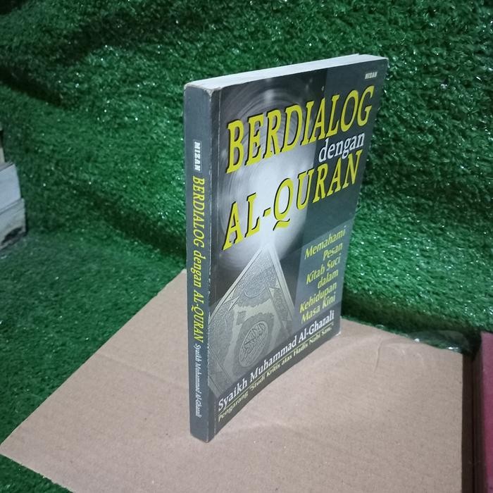 Buku Berdialog dengan Al Quran Syaikh Muhammad Al Ghazali