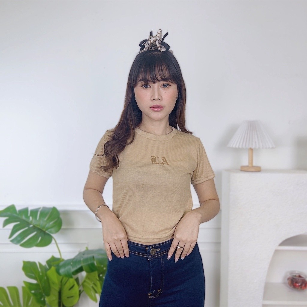 Crop Top LA Los Angeles 02 / Atasan Crop Wanita Bahan Adem / JOANA FASHION