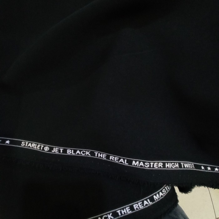 kain jet black /super black super.semi Woll L.58'' - Hitam