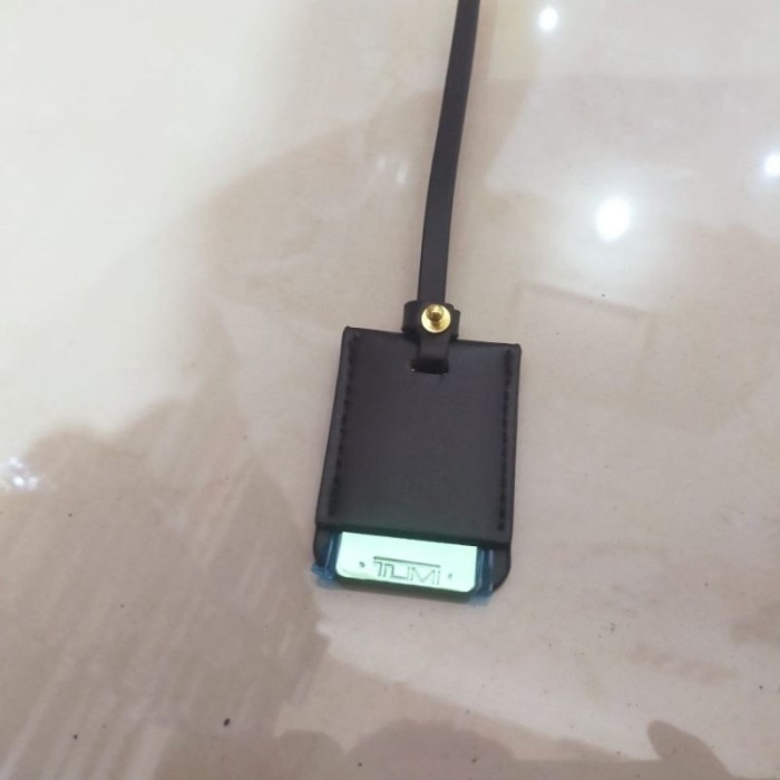 

ACCESORIES T U M I NAME TAG WANITA