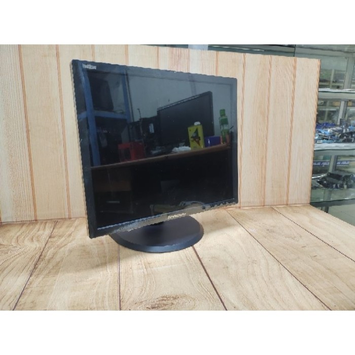 MONITOR LENOVO 19INCH