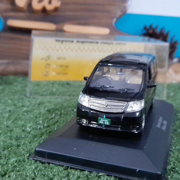Die-cast Toyota Alphard old mainan anak skala 43