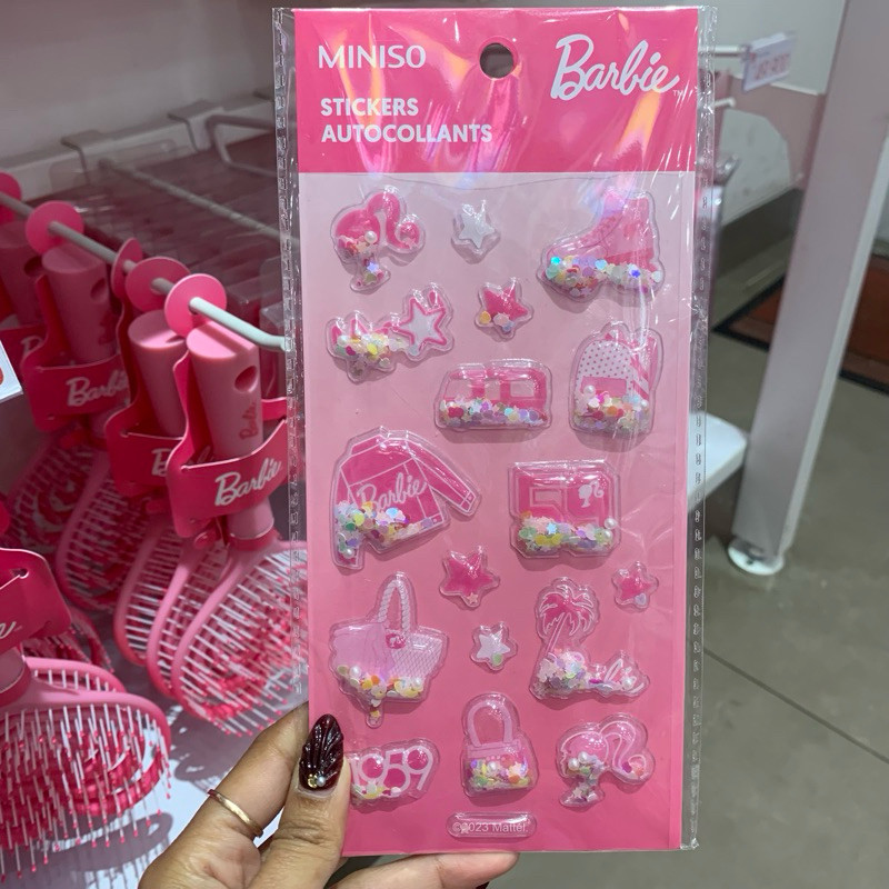 

MINISO Barbie Collection Shaking Stikers (2 Assorted Models) Stiker Mainan Koleksi Hobi