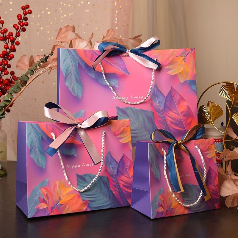 

Premium Paperbag Marble Biru Muda Emas Free Pita Mewah / Paperbag / Kantong Untuk Hadiah / Kantong Hampers