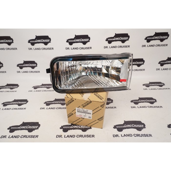 FOG LAMP KANAN LAND CRUISER 200 ORIGINAL TOYOTA 81211-60221 berkualitas