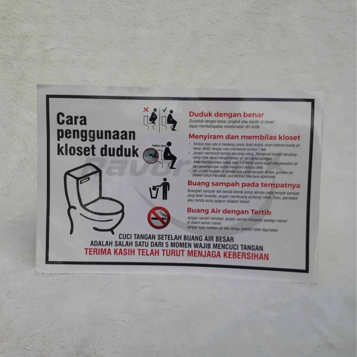 

Stiker cara penggunaan closet duduk