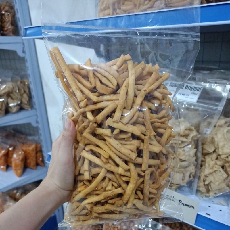 

NEW TERLARIS TERBARU keripik bawang stik bawang kripik bawang sistik bawang 1kg stick bawang gurih renyah siap kirim