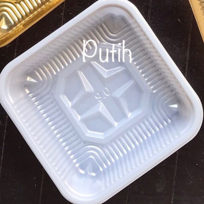 tray mooncake 150gr isi 100 pcs ukuan 9.5*9.5 cm