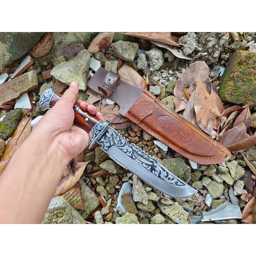 PISAU DR UNIK SERBAGUNA SARUNG KULIT F05