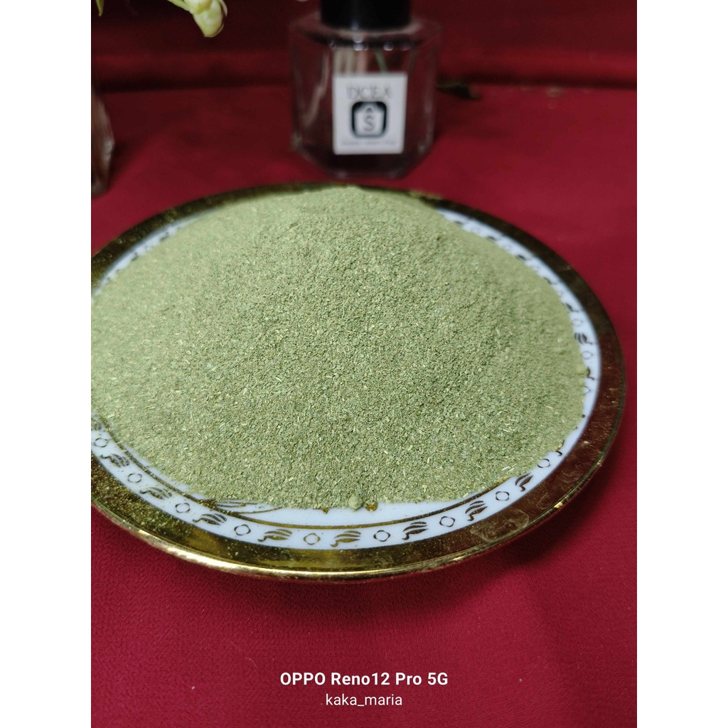 

Bubuk Daun Pohon Tlogosari 1 Kg Pure Organik Tanaman Herbal Hasil Bumi Indonesia